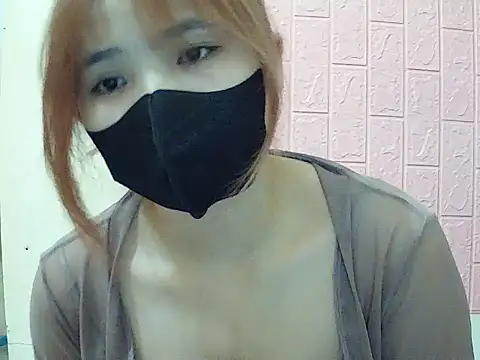 VyVy18 online show from March 28, 1:21 pm