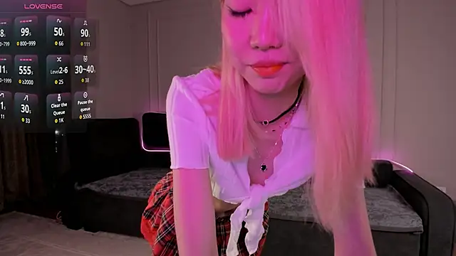nor xiio online show from May 1, 5:05 pm