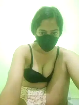 nidhiyadav00 online show from April 23, 7:16 pm