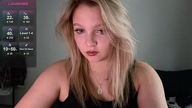 bettyloveu online show from July 1, 11:10 am
