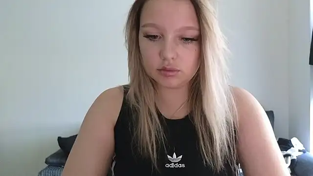 bettyloveu online show from July 28, 11:08 am