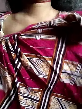 tina2005 online show from March 17, 10:30 am