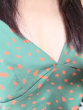 zhizhibaobei online show from May 13, 4:40 am