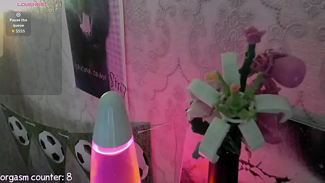 RileyNymph online show from July 17, 3:22 am