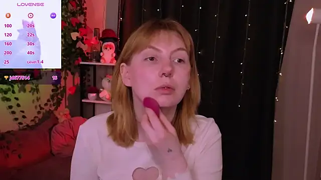 susie miu online show from May 13, 9:42 pm