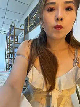 Xiaoxiao-y online show from August 1, 6:59 am