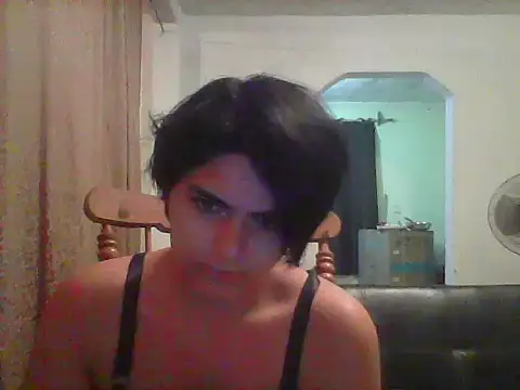 TuJenny online show from April 22, 2:30 am