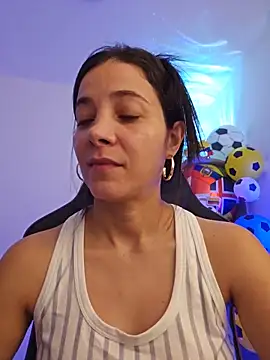 miaeyex online show from June 13, 12:24 pm