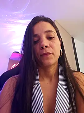 miaeyex online show from May 7, 12:09 pm