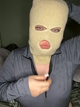 LisaFix online show from March 21, 6:24 pm