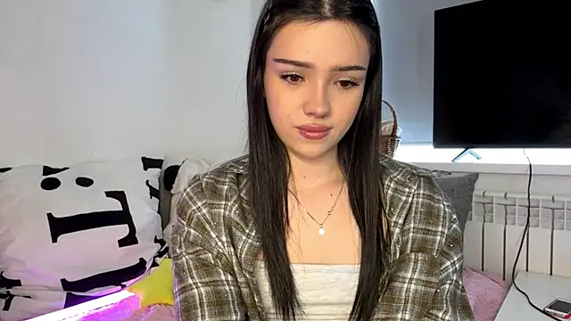 BeckyAurielle online show from June 22, 12:46 pm