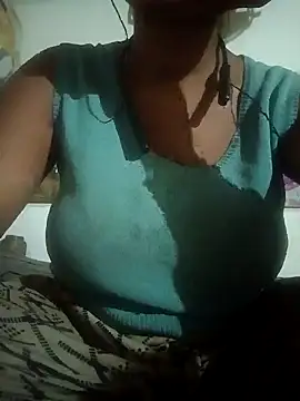 Mona ji32 online show from April 26, 4:05 pm