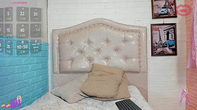 LITTLE-NESSA online show from April 25, 1:41 pm