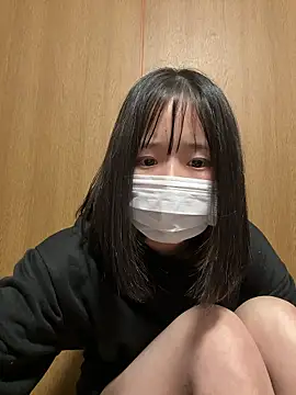 Mika-chan online show from March 20, 2:44 pm