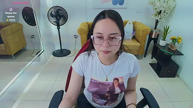 Shady bug online show from July 18, 8:33 pm