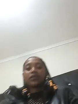 GoodinbedAfrican4 online show from May 1, 10:57 pm