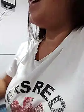 LilasBoobs online show from May 5, 12:13 am