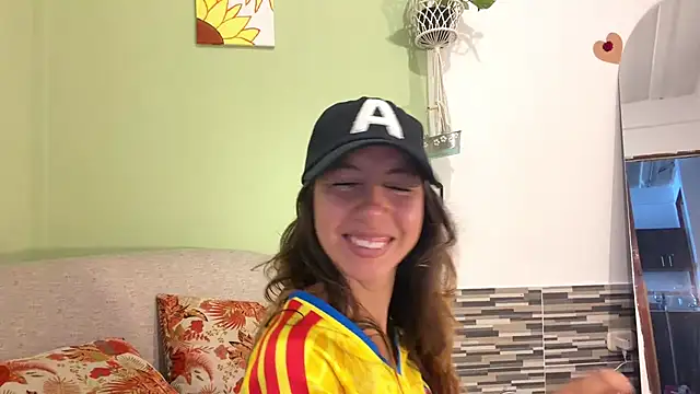 Julieta Jol online show from July 7, 1:36 pm