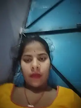 Pallavi cute online show from May 26, 5:23 pm