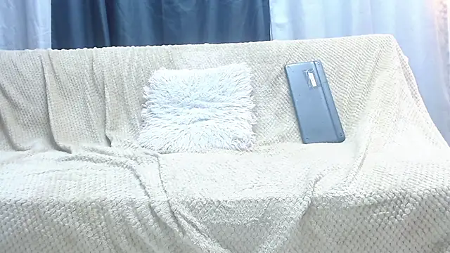 Astrid Porno online show from June 1, 8:21 pm
