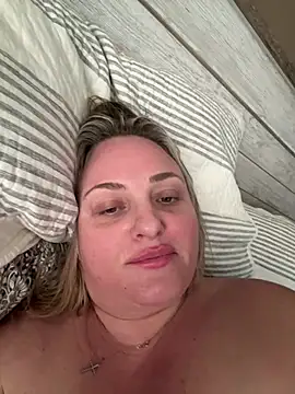 1SexyQueen online show from May 9, 12:07 pm