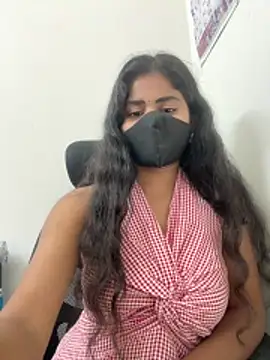 sexy-riyaa43 online show from April 24, 4:32 pm