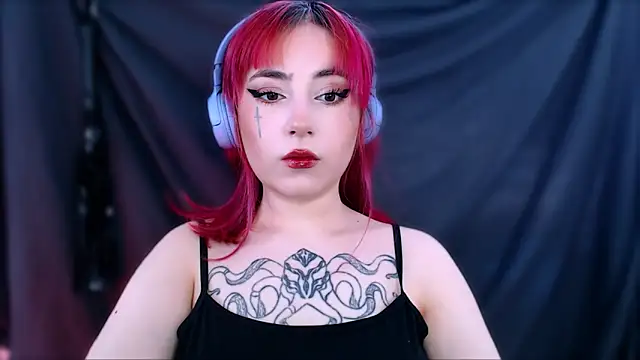 MistressEdith online show from April 17, 7:54 am