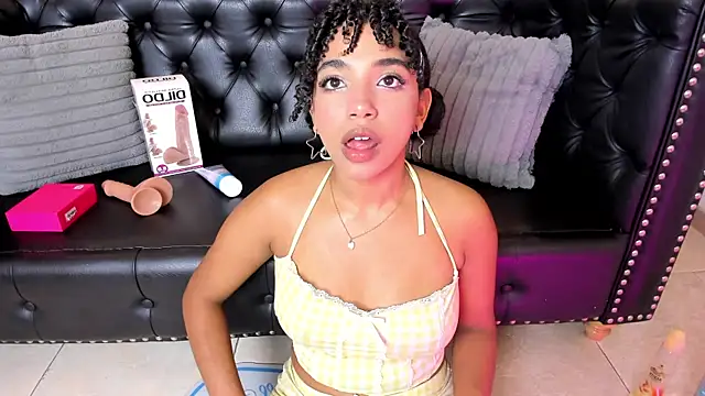 JazmyXXX online show from June 30, 8:41 pm