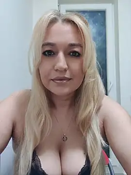 LexaVelure online show from May 13, 10:15 pm