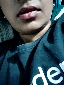 SS Poli online show from April 6, 9:16 pm