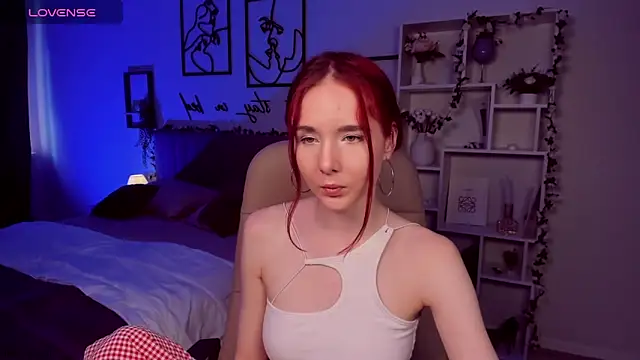 MarilynFire online show from May 17, 2:16 pm