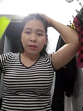 AmyLinee 01 online show from March 22, 12:49 am