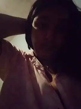 IsseyMiyake  online show from March 25, 4:32 pm