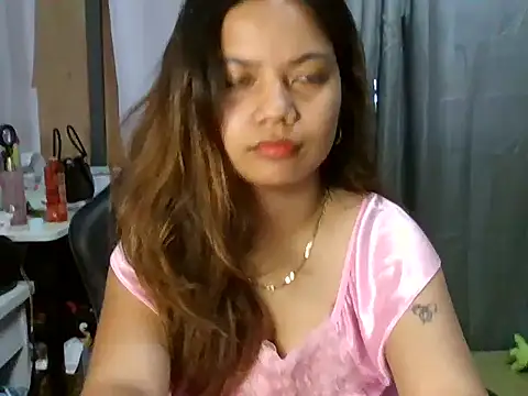 deseyy online show from April 29, 5:43 am