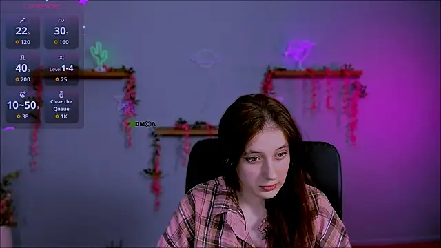 nami glow online show from April 22, 8:39 pm
