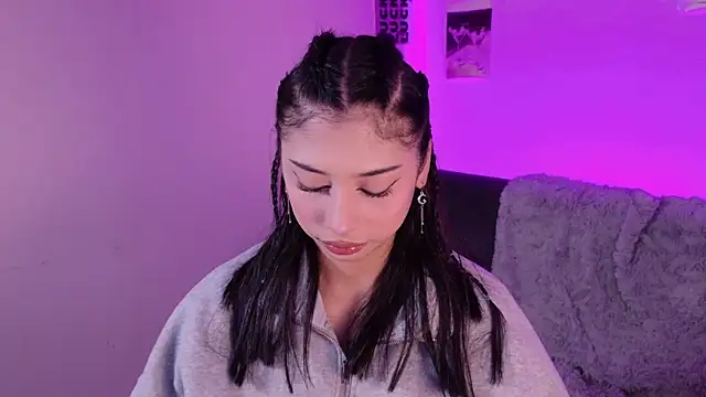 SerenBleck online show from July 9, 10:50 am