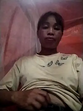 Ely-cute2k online show from May 4, 1:15 pm