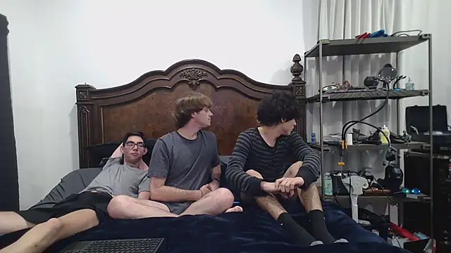 jakeparkerxxx online show from March 31, 8:25 am