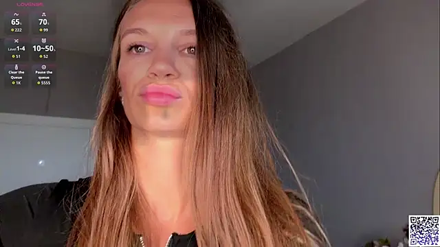 OdetteTrentinella online show from June 27, 6:14 am