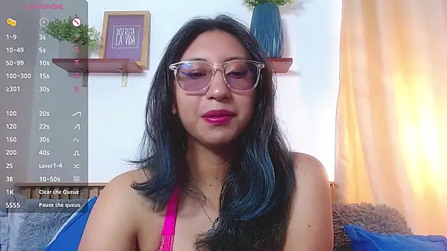 Violet 2003 online show from July 14, 2:55 pm