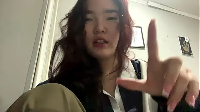 LammingLoner online show from April 21, 3:08 pm