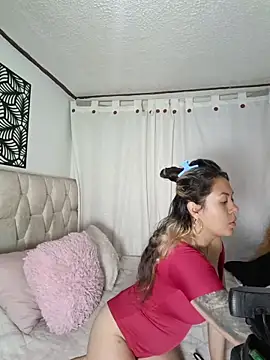 CharlottLee online show from March 30, 10:20 pm