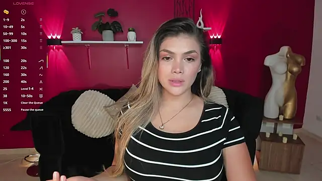 Sofia Velvetx online show from April 23, 1:13 pm