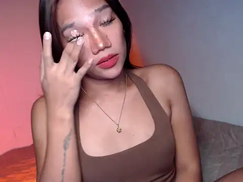 iloveyou divine22 online show from June 3, 4:34 pm