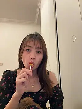 Yang 218 online show from April 24, 12:30 pm