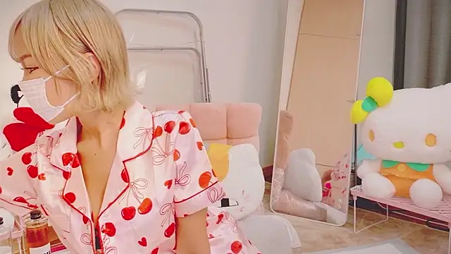 baby  cherry   online show from May 30, 12:14 pm