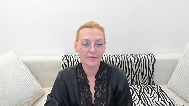 OeigesMik online show from April 20, 9:01 am