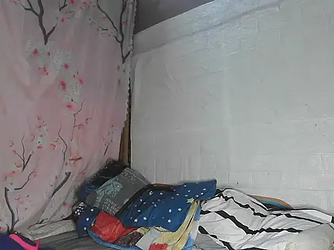 Hotties Julie online show from April 12, 1:41 am