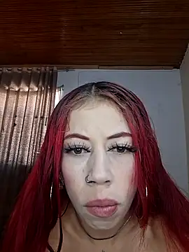 kellyxxx30 online show from April 12, 3:37 pm