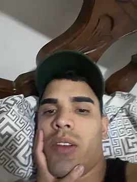 Josehjr online show from April 18, 10:53 pm